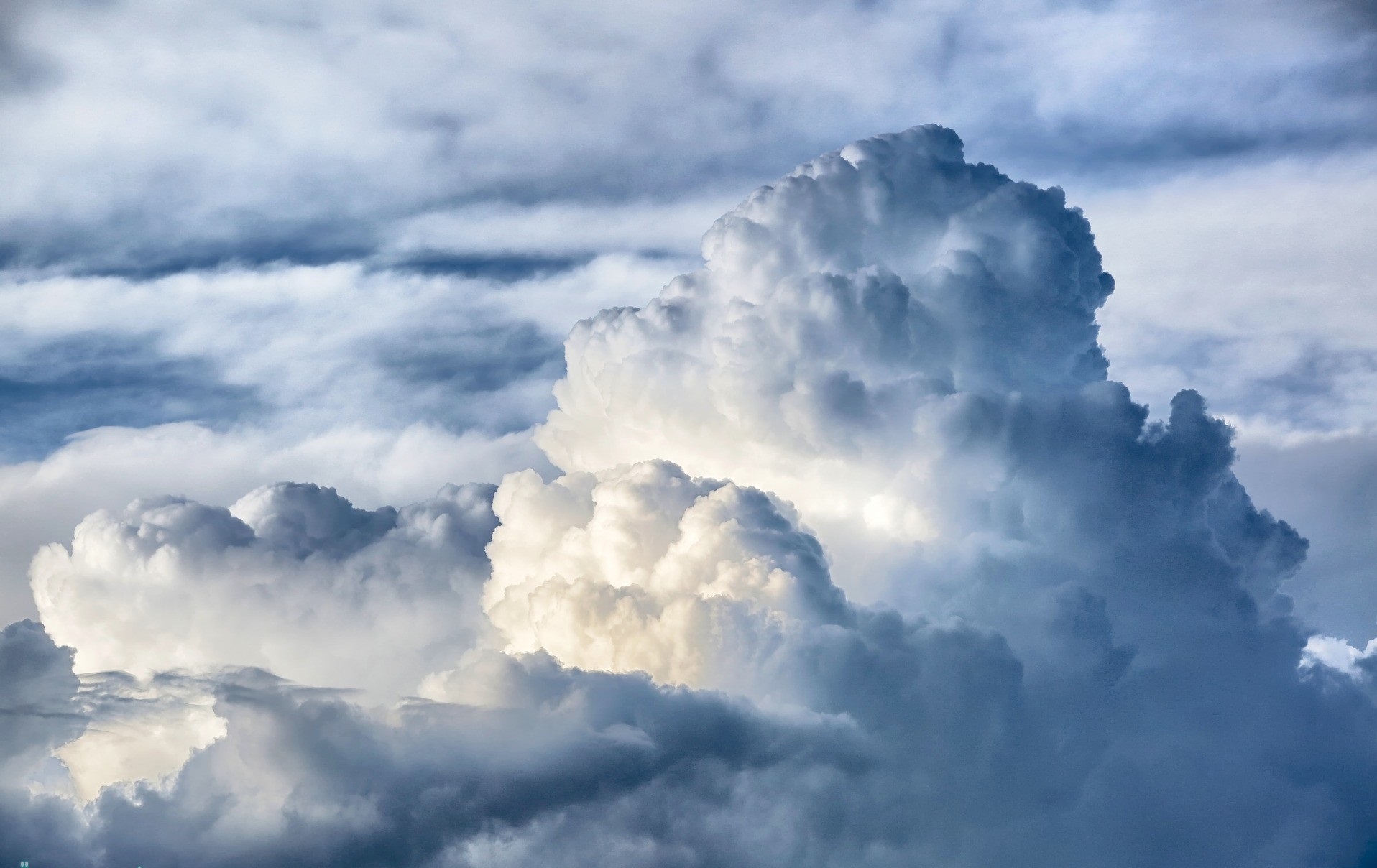 تسمى من الغيوم تتشكل سطح الغيوم التي الركامية بالقرب الضباب الأرض الغيوم .... الريشية الغيوم التي